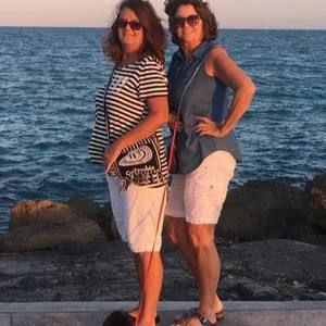 Meet your Posher, Beth